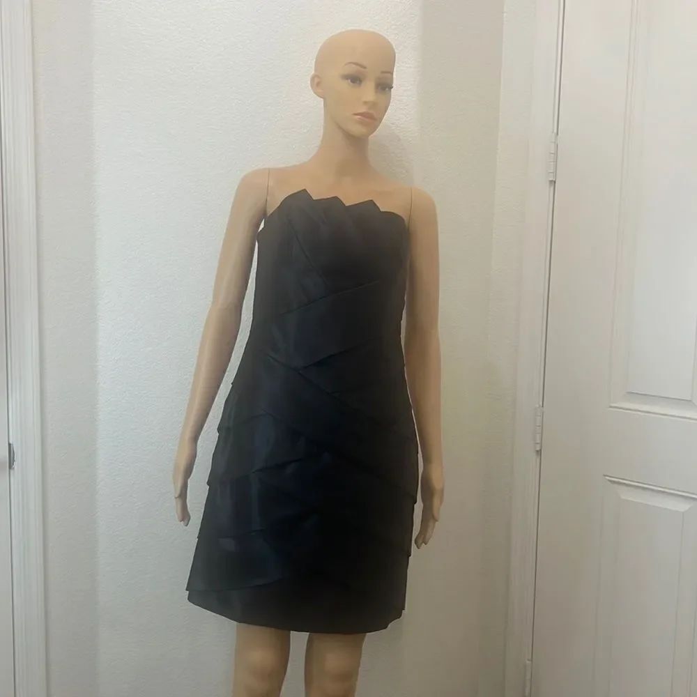 Jessica McClintock Black Dress Size 6 Strapless Satin Mini Slimming Tiered Layer